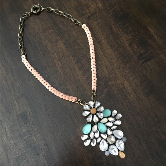 Anthropologie Jewelry - Anthropology necklace Host Pick amazing statement